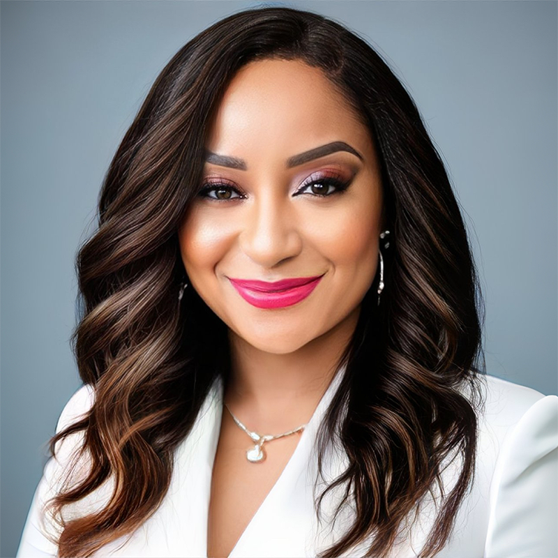Davina Lloyd professional headshot